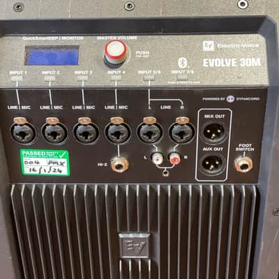Electro-Voice Evolve 30M Portable Column PA System with Cover image 2