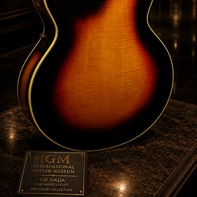 Standel 811-S 1968 - Sunburst. Uber Rare. By Sam Koontz. Museum Specimen . image 9