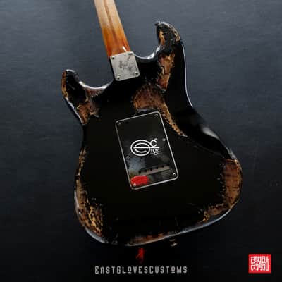 Fender Stratocaster HSS Deluxe Series Sunburst Heavy Aged Relic by East Gloves Customs image 9
