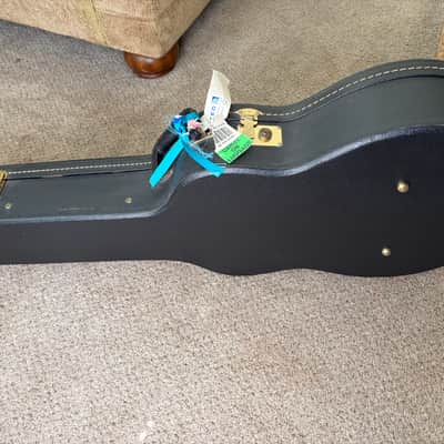 EC132SC Cutaway Classical Electric Guitar - Superb Condition image 21