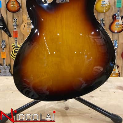 Squier Classic Vibe Starcaster, Maple Fingerbaord, 3-Color Sunburst image 12