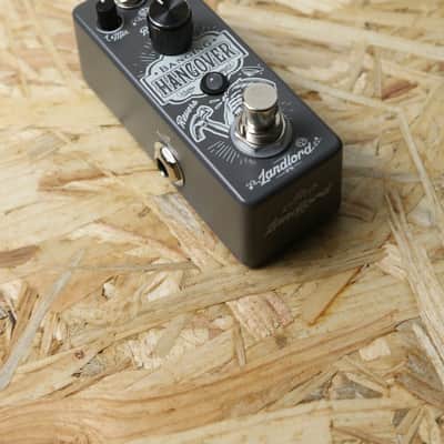 Landlord Banging Hangover Reverb Pedal - Boxed - Pre-owned image 3
