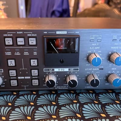 Solid State Logic The Bus+ Stereo Rackmount Compressor 2022 - Present - Black image 6