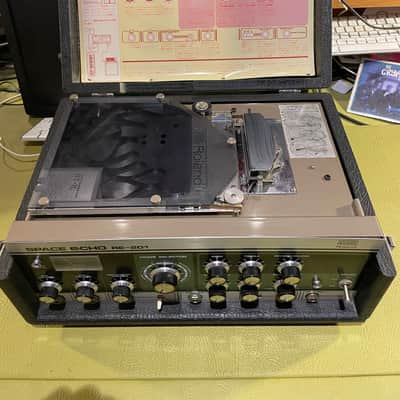 Roland RE-201 Space Echo Tape Delay / Reverb image 3