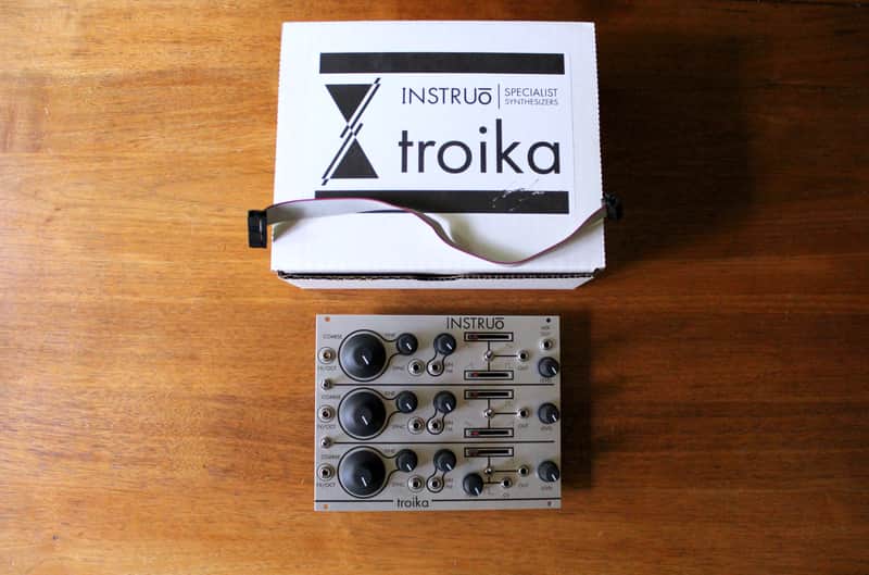 Instruo Troika Triple Oscillator