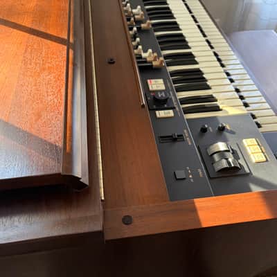 Hammond A-305 Organ w/ Premium Built-In Leslie Speaker, 25-Note Pedalboard, & Bench! image 7