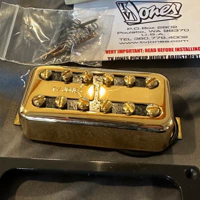 TV Jones TV Classic English Mount Pickup Set in Gold. With pickup rings (#1) image 4