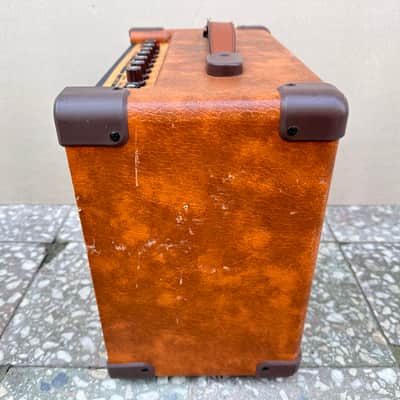 KUSTOM KAA16 Acoustic Guitar Combo Amplifier 16W 8-Inch Celestion Speaker image 5