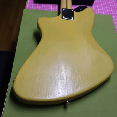 SkunkWerx USA Custom "Aster" Meteora Bass 2021 Butterscotch Fender Japanese JB Neck SD Dragonfire image 8
