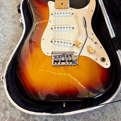Fender Dan Smith ‘57 Stratocaster 1983 - Sunburst original vintage USA Fullerton image 3
