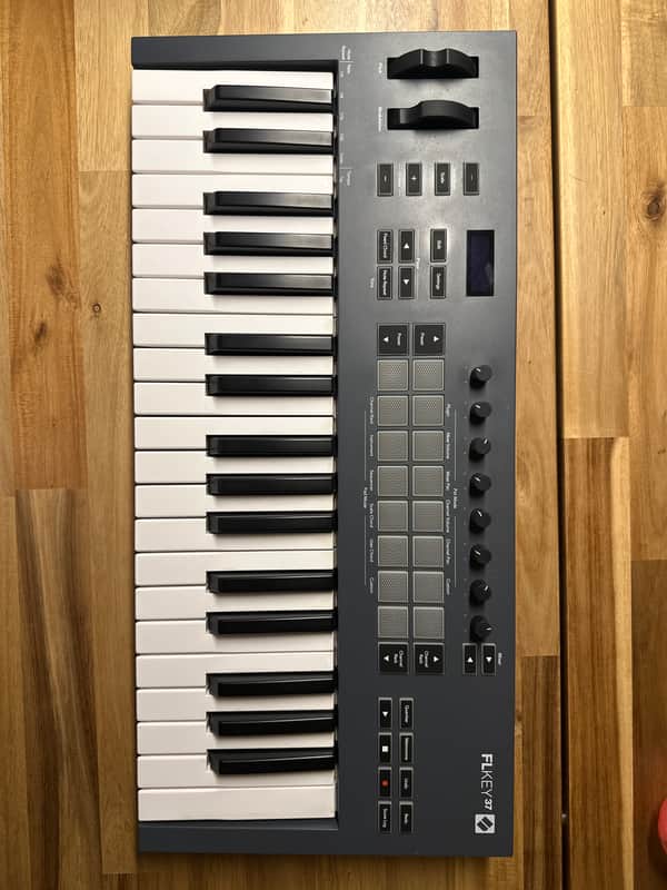 Novation FLkey 37 MIDI Keyboard Controller