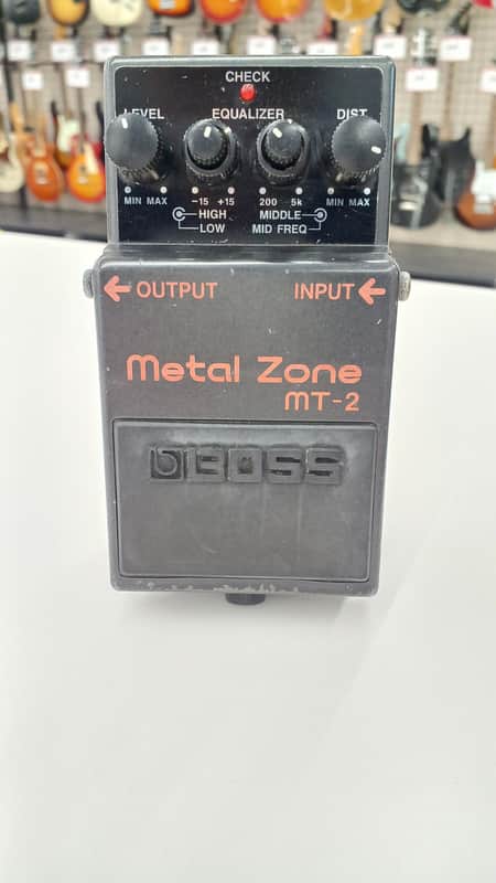 Boss MT-2