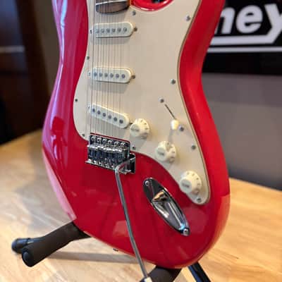 Unbranded Strato-style 2020’s - Fiesta Red image 5