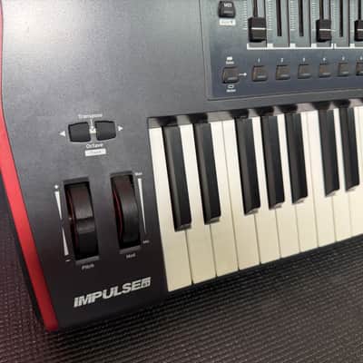 Novation Impulse 61 MIDI Keyboard Controller 2011 - Present - Gray image 2