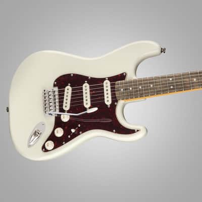 Squier Classic Vibe '70s Stratocaster, Indian Laurel Fingerboard, Olympic White - 0374020501 Bundle w/ 12-Pack Guitar Pick and Liquid Audio Polishing Cloth image 6
