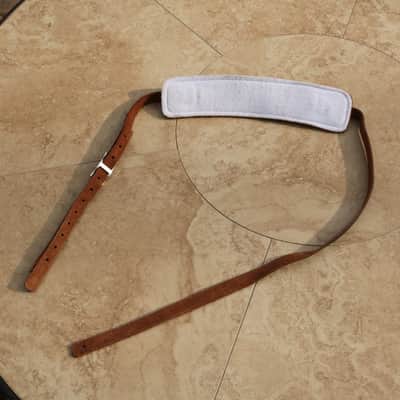 Fender Vintage leather '60's Reissue Strap image 8