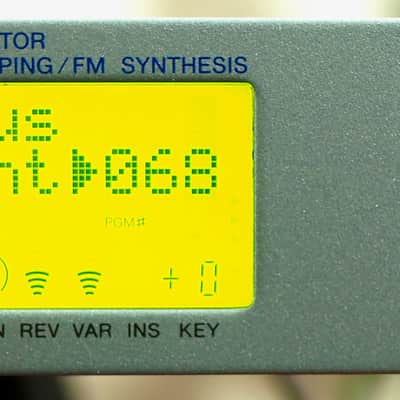 Yamaha FS1R FM Tone Generator 1998 - Silver