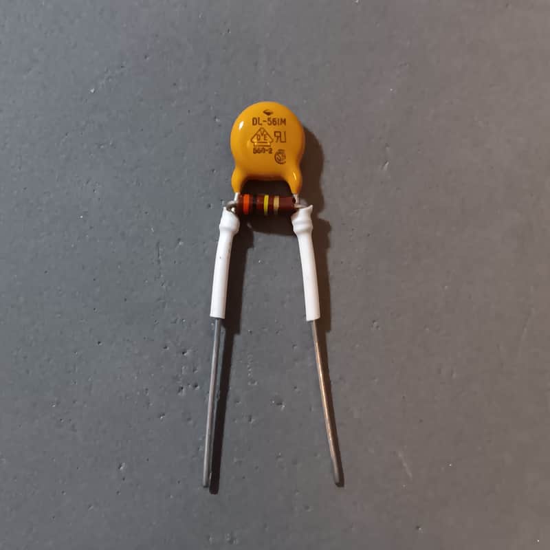 Treble Bleed "DiMarzio" "RTB1" 560pF PHILIPS Coated Ceramic capacitor, 300K Allen Bradley Carbon Composition resistor image 1