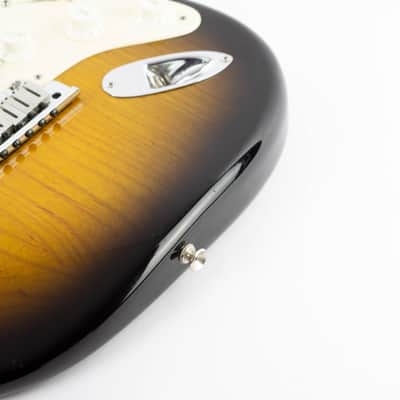 Fender 50th Anniversary American Series Stratocaster 2004 2-Colour Sunburst image 10