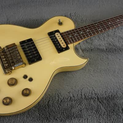 Aria Pro II PE-R80 Richie Kotzen Signature Made in Japan Electric Guitar Ivory White image 4