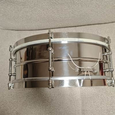 Ludwig&Ludwig Universal snare 1920s-1930s - Nickel over brass image 3