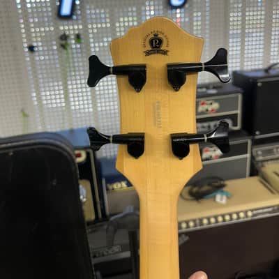 B.C. Rich Heritage Classic Mockingbird Bass image 9
