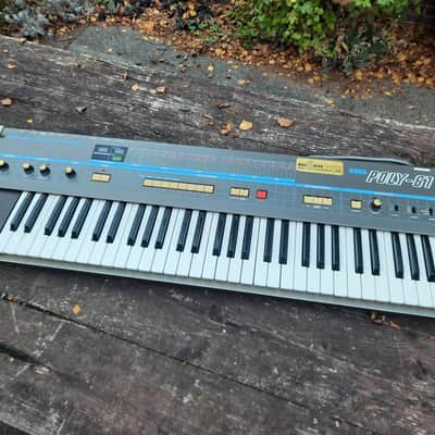 Korg Poly-61 Analogue Programmable Polyphonic Synthesizer
