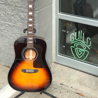 Guild D40T (Traditional) Deluxe GSR Sweetwater image 4