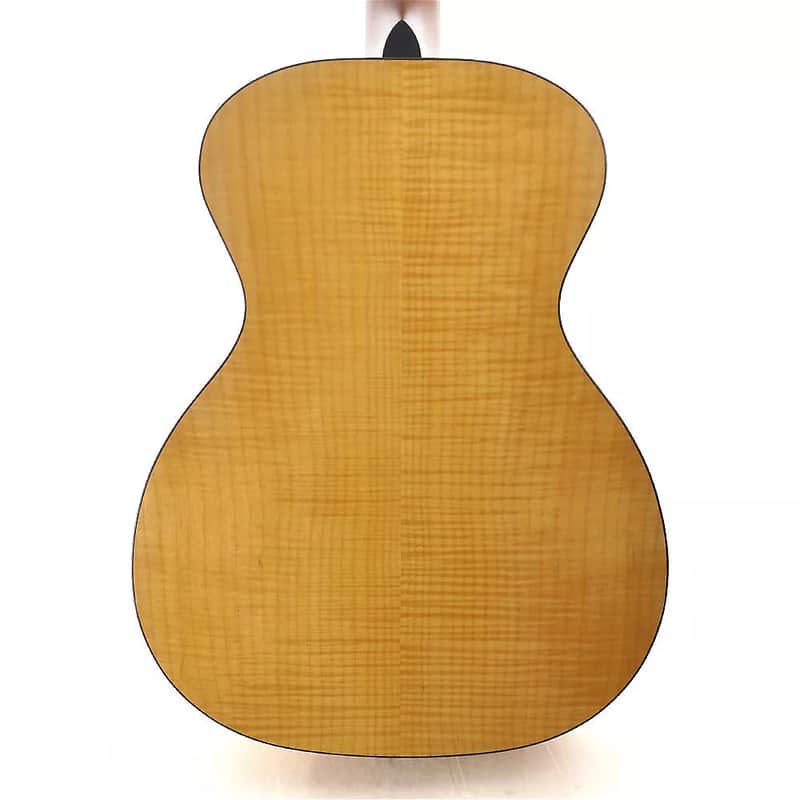 Taylor 422 Maple image 4