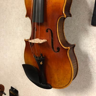 Krutz 600 Violin Antiqued Finish image 4