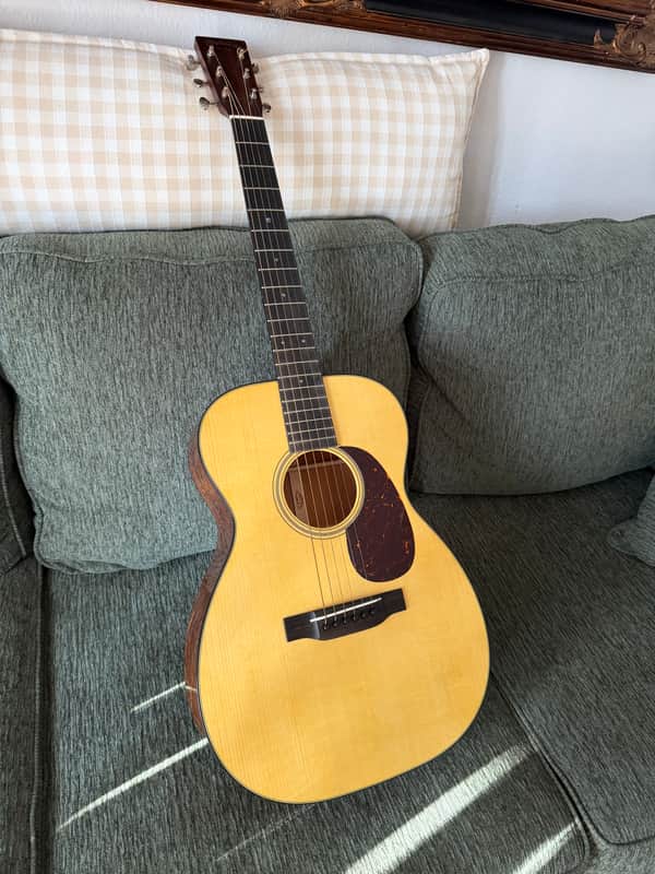 Martin Custom Shop 00-18- Extended Bridge Saddle!