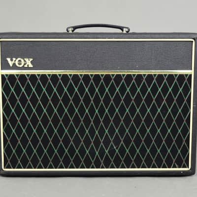 Vox Cambridge 30 Model V9310 30-Watt 1x10 Reverb Amplifier image 1