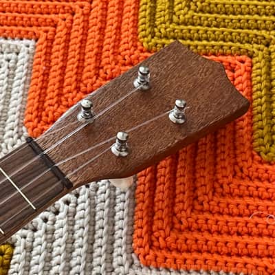 Hawaii Soprano Ukulele - Super Cute 1960’s Uke! - Made in Japan 🇯🇵 ! - Near Mint Condition in Original Box! - image 5