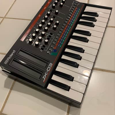 Roland JX-03 Boutique Series Synthesizer Module with K-25m Keyboard 2016 - Present - Black image 3