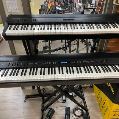 Roland FP-90X 88-Key Digital Portable Piano - Black