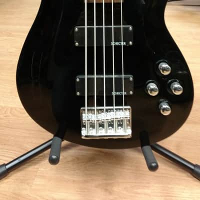 Schecter Omen-5 Active 5-String Bass Gloss Black image 9