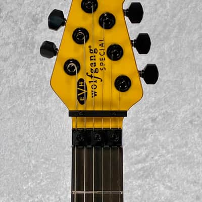 IN-STOCK! EVH WOLFGANG SPECIAL GUITAR BAKED MAPLE / EBONY BOARD - CAUTION YELLOW image 4