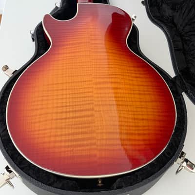 Gibson GIBSON LES PAUL SUPREME 2004 - Heritage Cherry Sunburst image 3