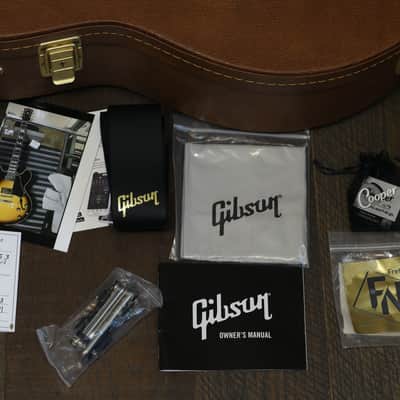 2023 Gibson ES-345 Semi-Hollow Electric Guitar Gloss Sunburst + OHSC image 2