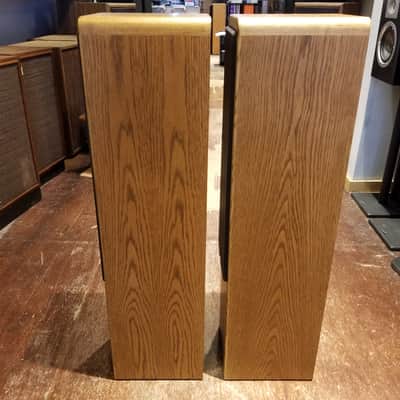 Canton Ergo 70 Floor-Standing Speakers - Oak Finish image 8