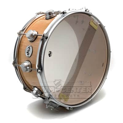DW Collectors VLT 333 Maple Snare Drum 14x6.5 Exotic Curly Maple image 4