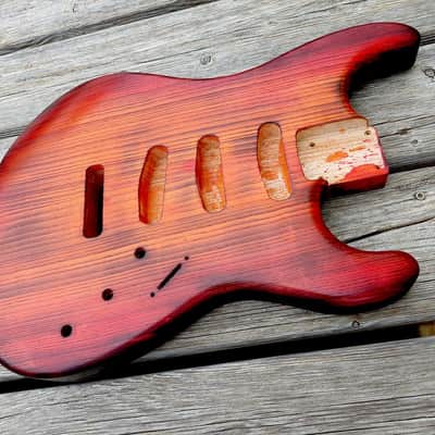 Stratocaster body, swamp ash, rear rout image 4