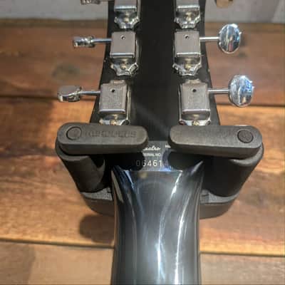 Danelectro The 66BT Baritone with Tremolo 2018 - Three Tone Sunburst image 5