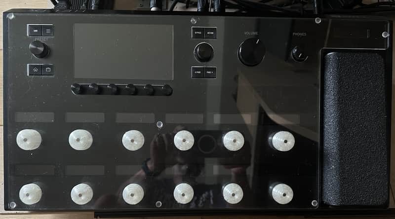 Line 6 Helix Floor Guitar processor Bild 1