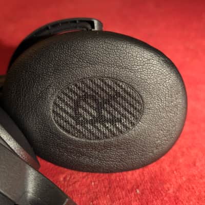 Bose On-Ear Wireless Headphones w/ Original Box image 8