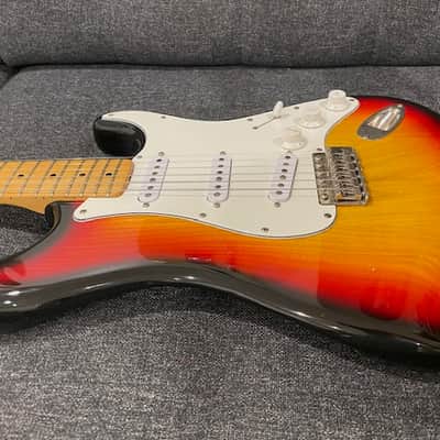 Greco SE 500 Super Sounds 1979' Sunburst with non-orginal vintage Japanese case 1979 - Sunburst image 8