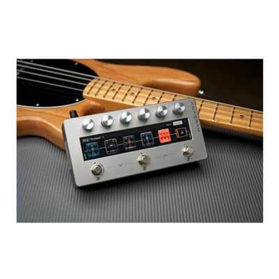Darkglass Anagram Bass Multi Effects Unit Pedal with Ultra Low Latency Press Expression Pedal Bundle (2 Items) image 4