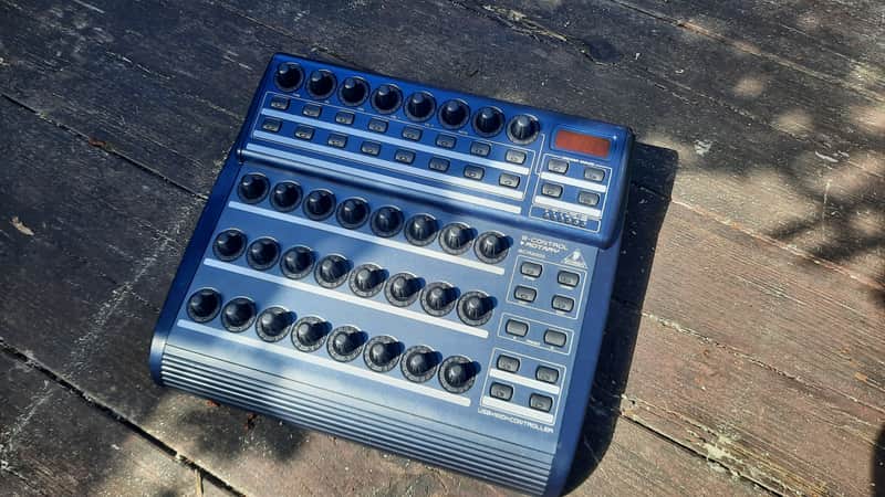 Behringer BCR2000 Rotary Midi Controller image 1