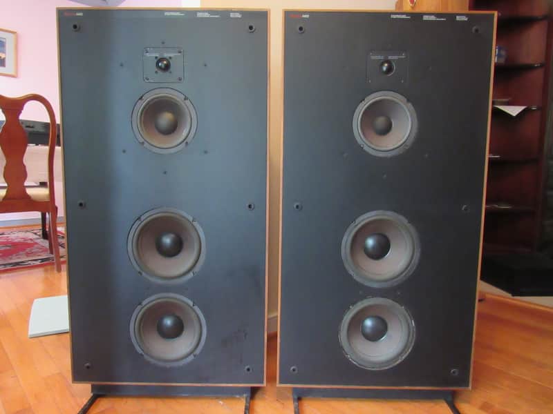 Boston Acoustics A400 speakers in very good condition image 1