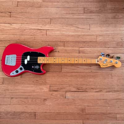 Fender American Professional Classic Mustang Bass, Faded Dakota Red image 9